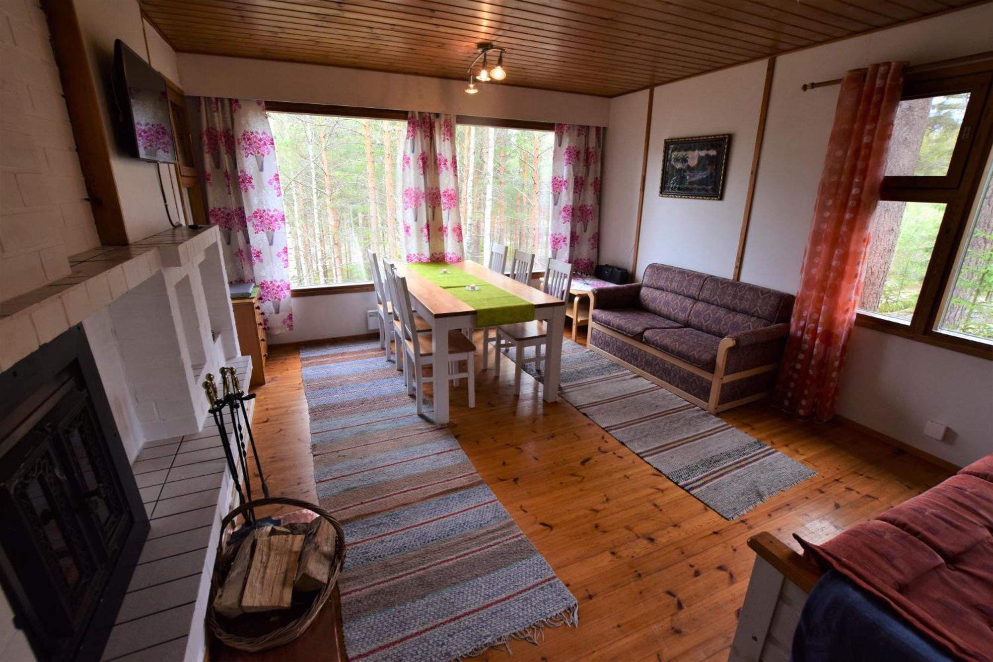 Pyhtaeaen Vuokramoekit Villa Tuuski Eksteriør billede